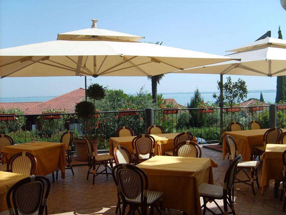 Ahg Riva Del Sole Hotel - Adults Only Moniga del Garda Restoran foto